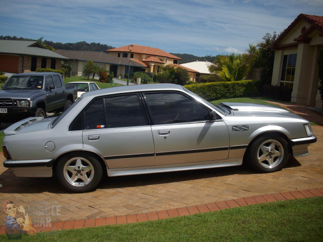 VH Commodore SLE 5.0L - T30 Dealer car (SOLD) - Australian Muscle Car Sales