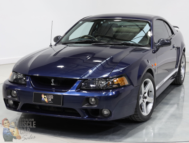 2003-04 Mustang SVT Cobra Seat Covers: Classic Car Interior