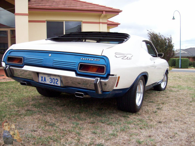 XA Falcon Superbird 302 (SOLD) - Australian Muscle Car Sales